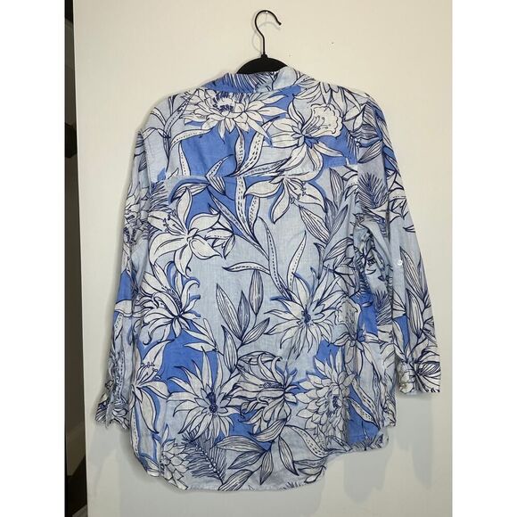 Halston Ladies Linen Blouse - Picture 3 of 3